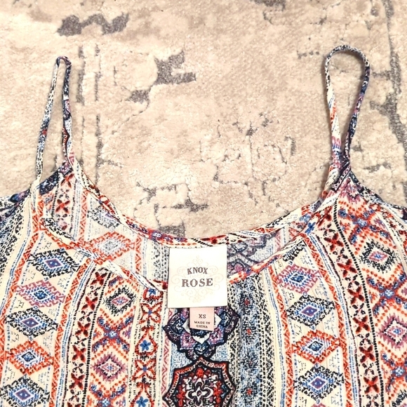 Knox Rose Cold Shoulder Spaghetti Strap Top Multi Color Size XS - Picture 2 of 8
